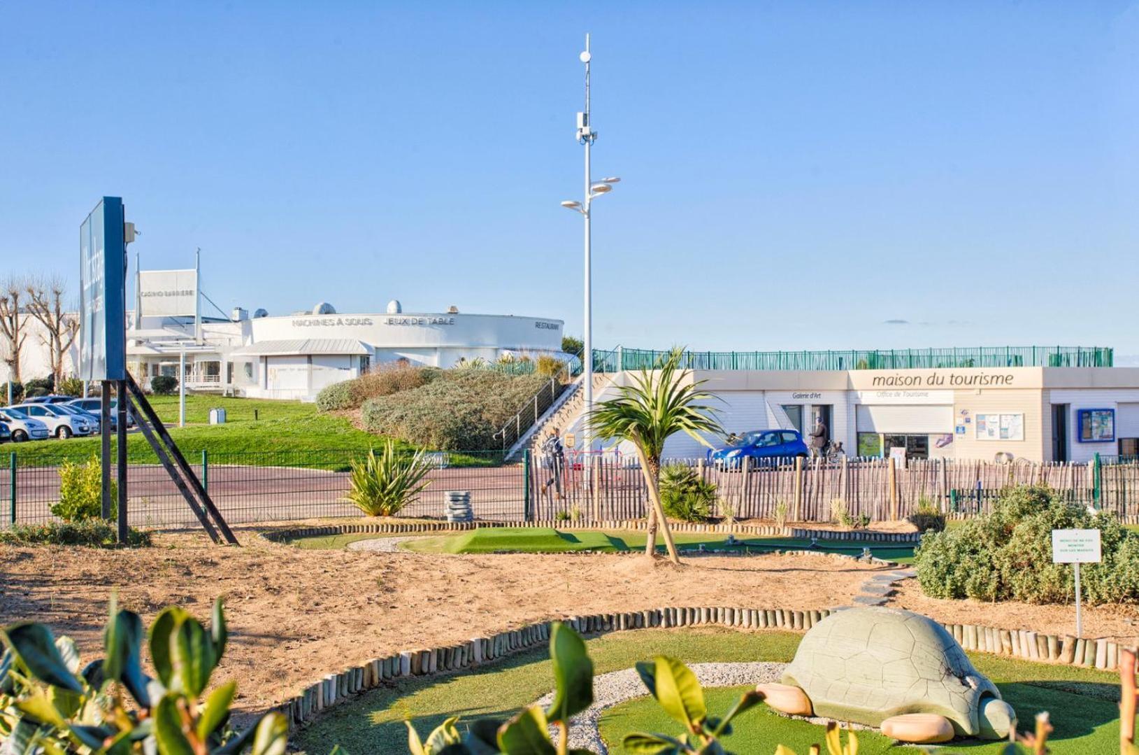 La Casa Bella - Calm And Cosy House By The Sea Hotel Ouistreham Ngoại thất bức ảnh